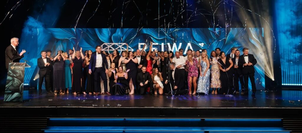 main_stage_at_the_reiwa_awards_for_excellence