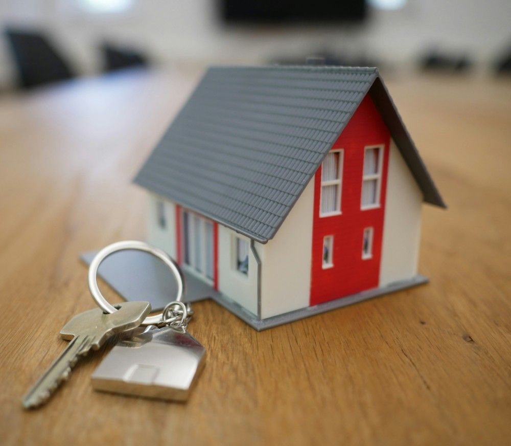 Tiny house reprenting an investment property in Perth